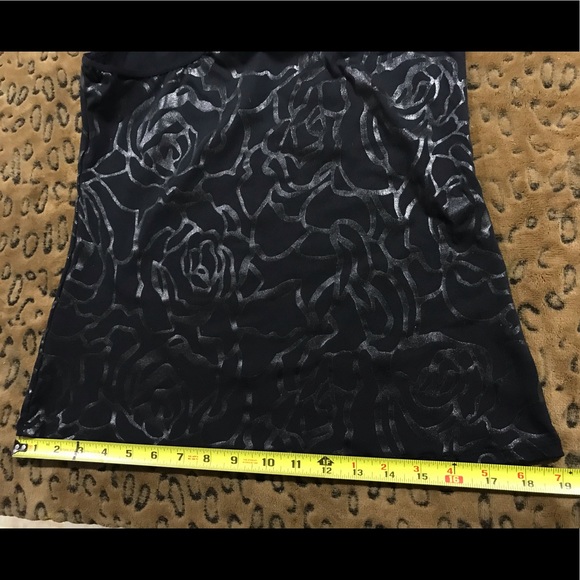 3pc Black Rose Matching Fabletics Bundle - Picture 11 of 11